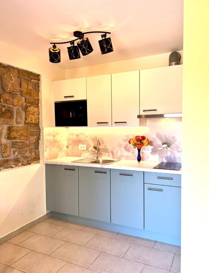 Casa Histria Apartments Smarje  ภายนอก รูปภาพ